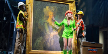 ‘Queen of Versailles’ to Close as New Broadway Musicals Struggle