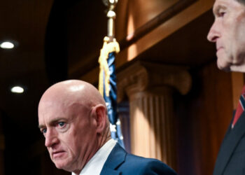 Hegseth Threatens Senator Mark Kelly With Inquiry for ‘Seditious’ Video