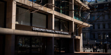 Consumer Bureau’s Bank Examiners Criticize New ‘Humility Pledge’