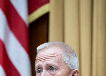 Once Foes of Obamacare, Some Republicans Push to Protect It