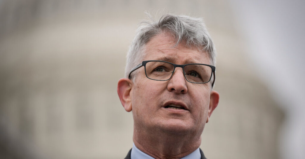 U.S. Nuclear Arms Chief Warns Against Leaks of Secret Information