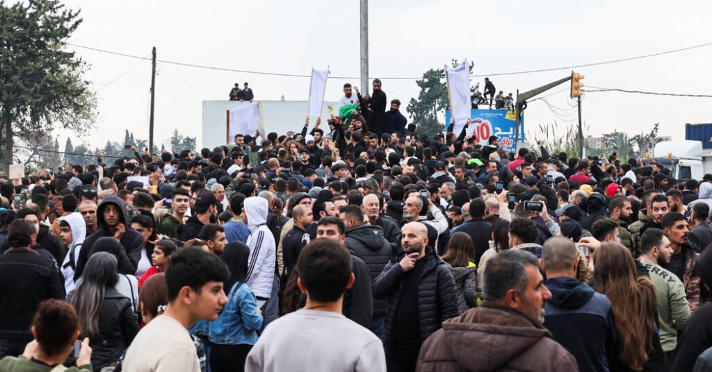 Minority Alawites Protest in Syria After Sectarian Attacks