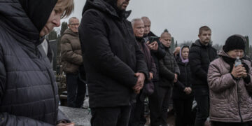 Russia Bombards Kyiv After Peace Talks End in Geneva