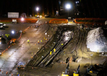 Threat of Fuel Shortages in Northwest Prompts Emergency Decrees