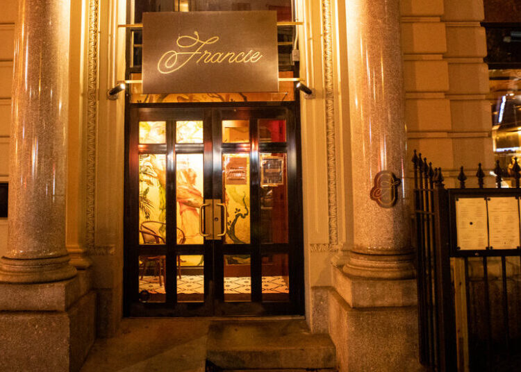 ‘She’s Clearly Playing Us’: Influencer Dined and Dashed Through Williamsburg