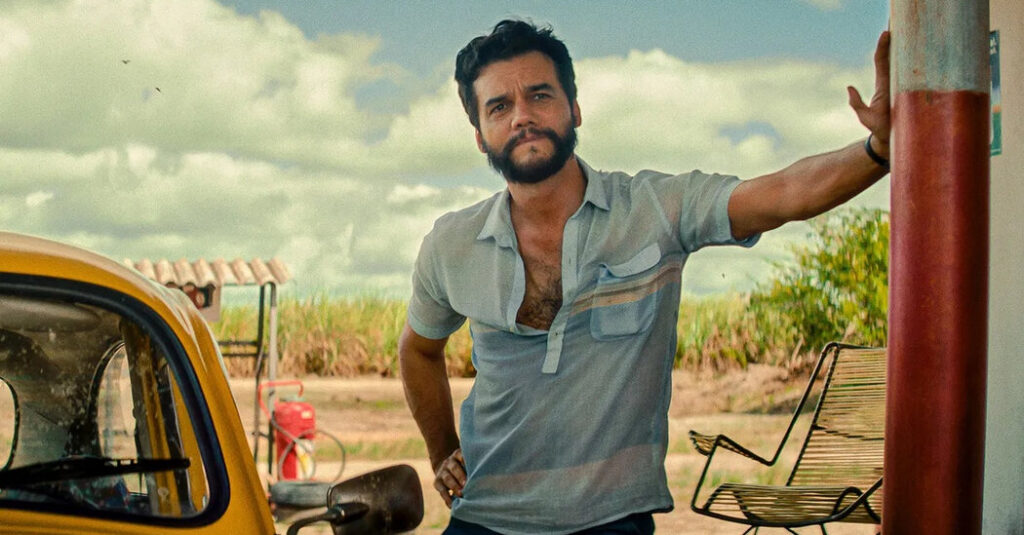 ‘The Secret Agent’ Review: Carnival in the Face of Carnage