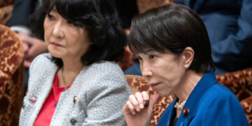 Spat With China Becomes an Asset for Japan’s New Leader