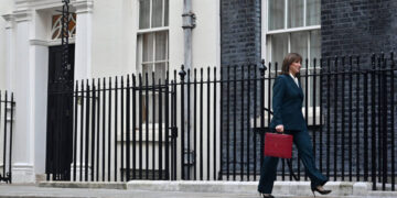 U.K. Budget Plan Calms Markets and Labour Faithful. Will It Appeal to Voters?