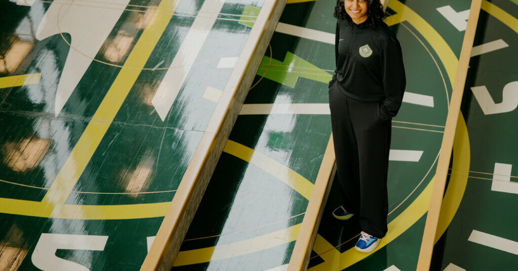 She Walked Away From a Law Career. Now She’s Coaching in the W.N.B.A.