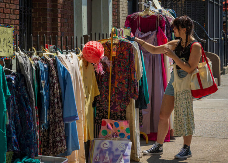 A Fascinating Tale, Unearthed at a Sidewalk Sale