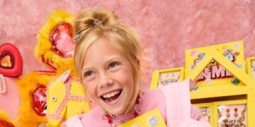 Storytelling With a Bit of Sparkle