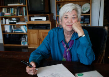 Ellen Bryant Voigt, Poet With a Musical Ear, Dies at 82