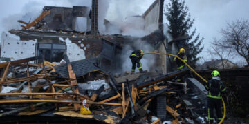 Russia Bombards Ukraine for Nearly 10 Hours in a Deadly Assault