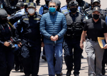 The Ex-President Whom Trump Plans to Pardon Flooded America With Cocaine