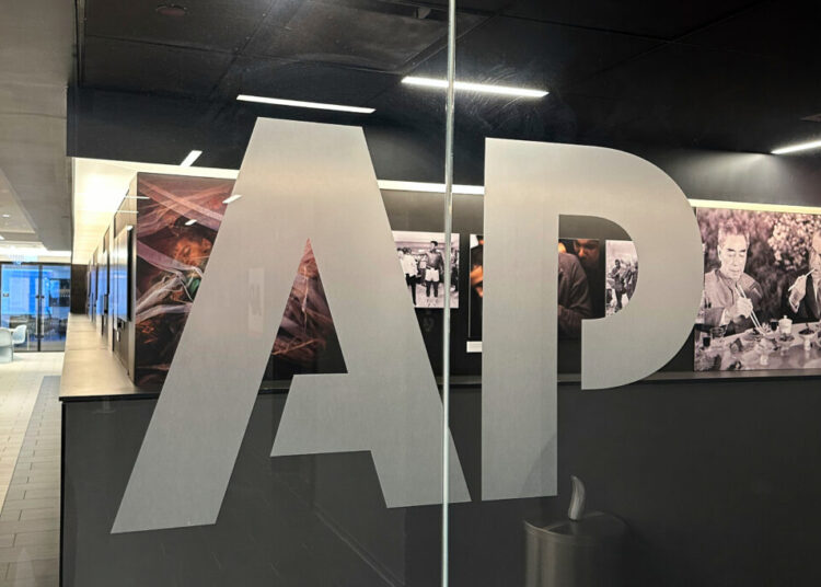 In Gulf of America case, AP renews legal fight to end White House ban