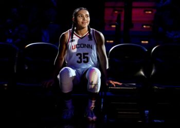 Azzi Fudd was a can’t-miss basketball star. Then she had to prove it again.