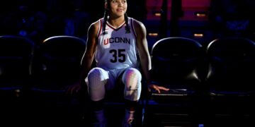 Azzi Fudd was a can’t-miss basketball star. Then she had to prove it again.