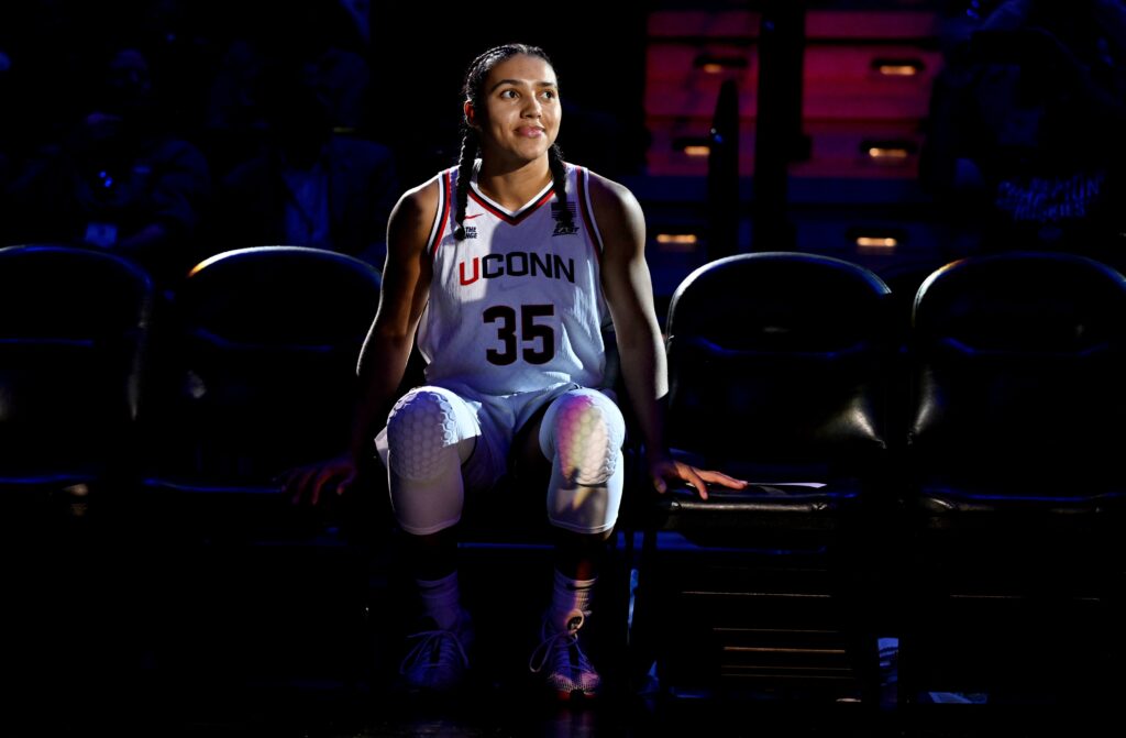 Azzi Fudd was a can’t-miss basketball star. Then she had to prove it again.