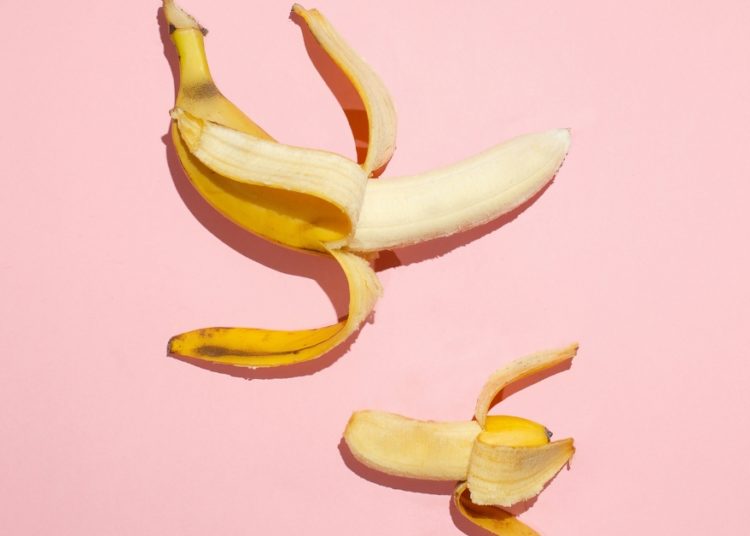 3 Signs Your Winter Libido Slump Isn’t Personal, It’s Seasonal