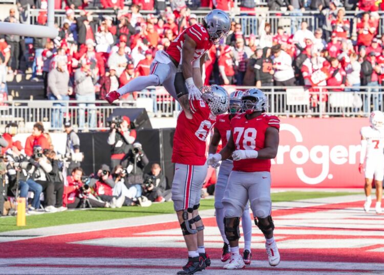 College football winners and losers: The best teams stay out of trouble