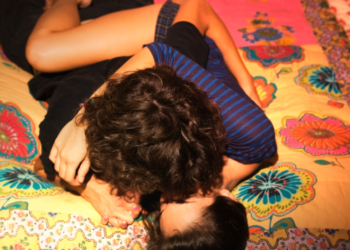 4 Zodiac Signs Most Likely to Find a Holiday Fling This Year