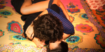 4 Zodiac Signs Most Likely to Find a Holiday Fling This Year