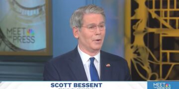 Trump’s Treasury Tsar Mocked for Bizarre Inflation Plan