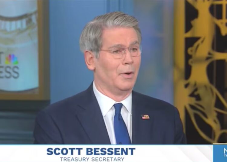 Trump’s Treasury Tsar Mocked for Bizarre Inflation Plan