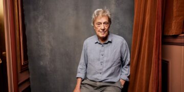 Tom Stoppard, playwright of electric verve, dies at 88