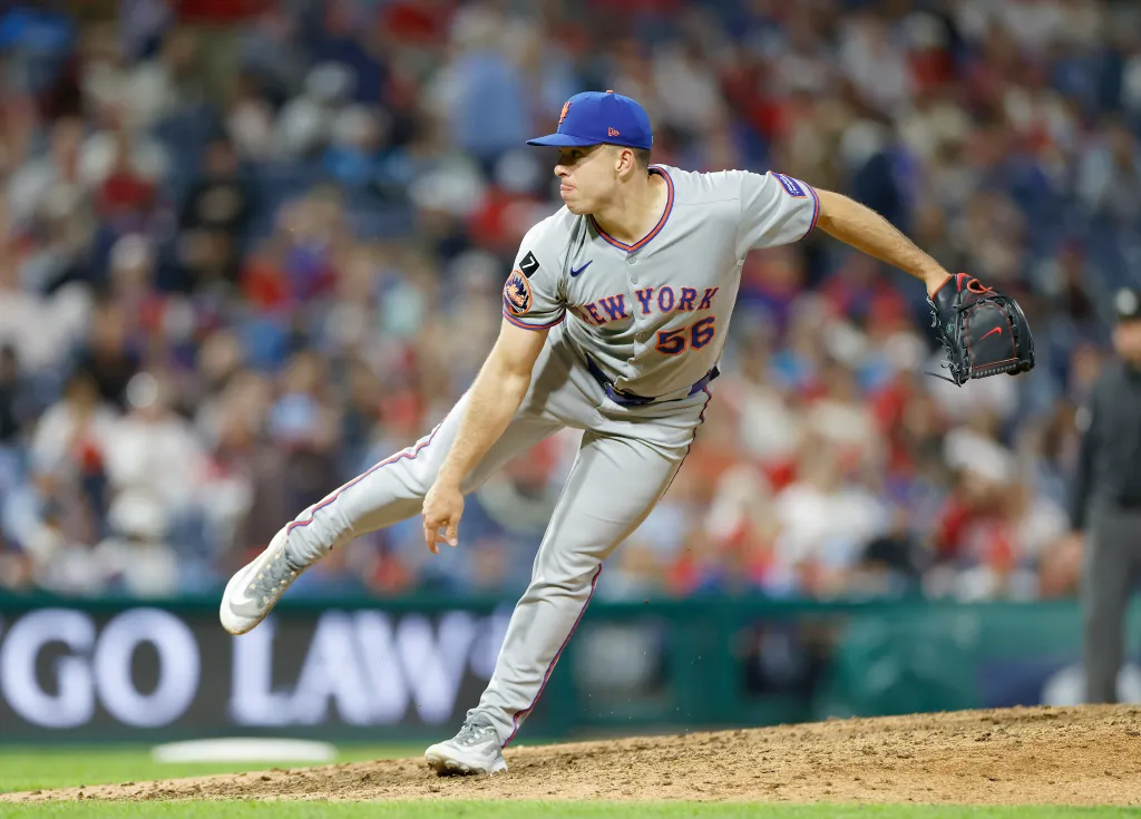 Ryan Helsley #56 of the New York Mets throws a pitch.