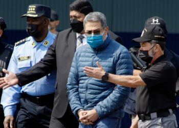 Trump plans to pardon former Honduran president convicted of drug trafficking