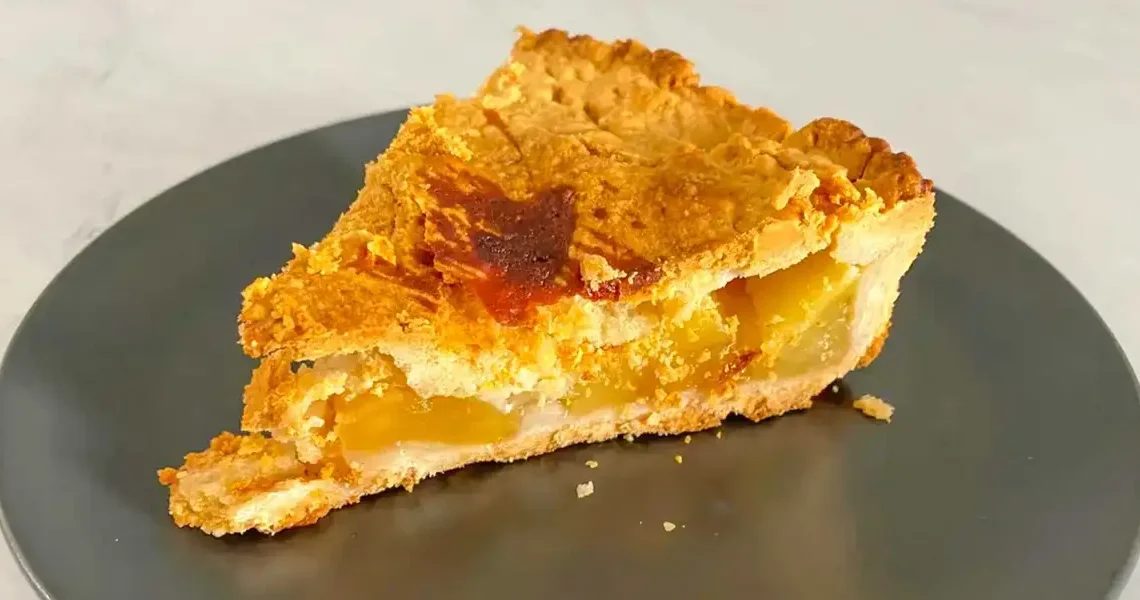 I tried apple pie recipes from Gordon Ramsay, Ree Drummond, and Alton Brown. There was only one I wouldn’t make again.