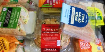 I tried 9 wraps and sandwiches from Trader Joe’s and ranked them from worst to best