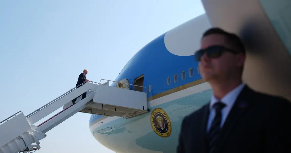 Photos show how Air Force One has changed through the years