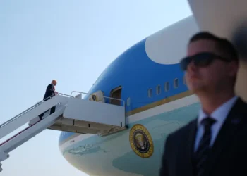 Photos show how Air Force One has changed through the years