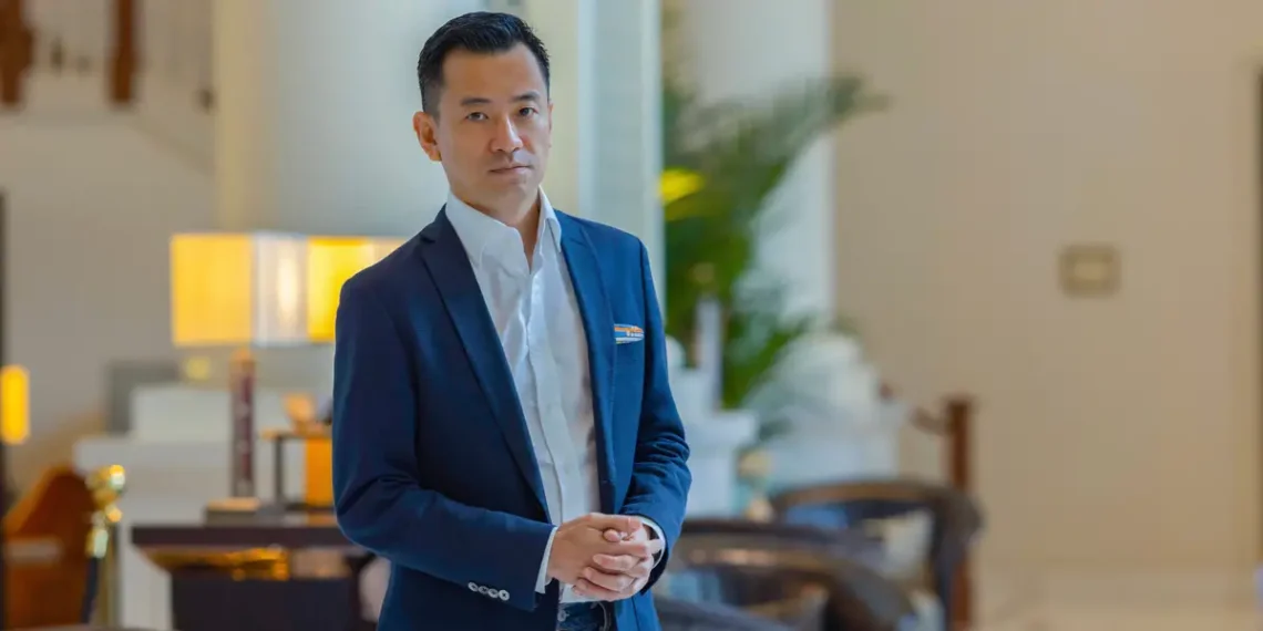 I’m a former investment bank MD turned career coach. Here are my 4 tips for landing a job in a tough market.