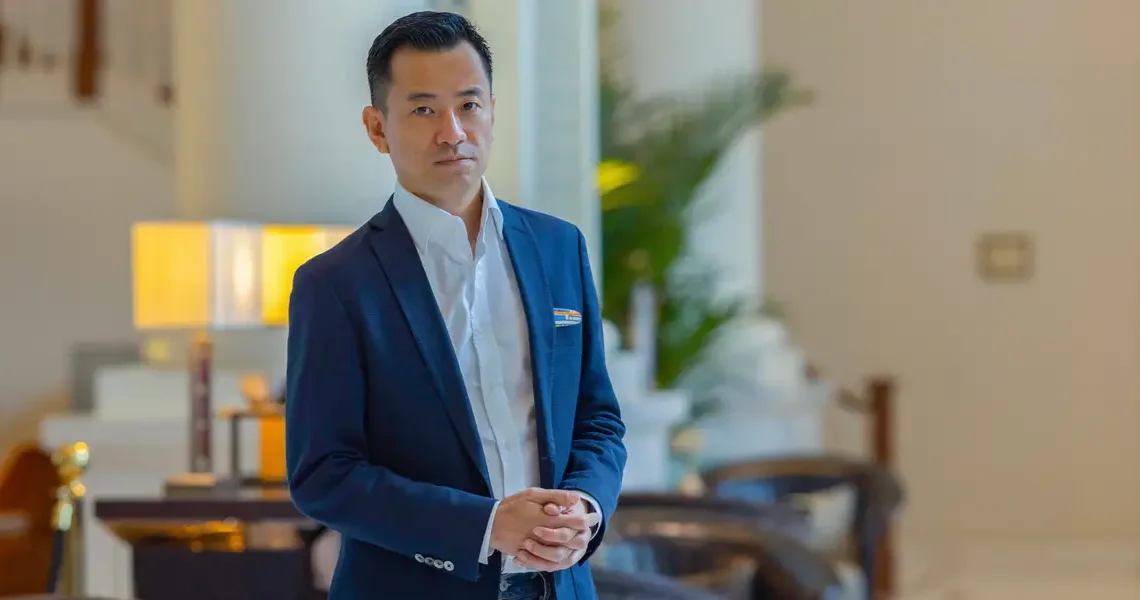 I’m a former investment bank MD turned career coach. Here are my 4 tips for landing a job in a tough market.