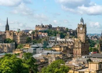 I’m an American living in Edinburgh. Here are 6 of my favorite underrated places to explore.