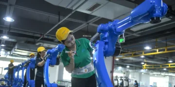 The secret to avoiding ‘AI slop’ — let workers ‘job craft’ their own roles around AI tools, researchers say