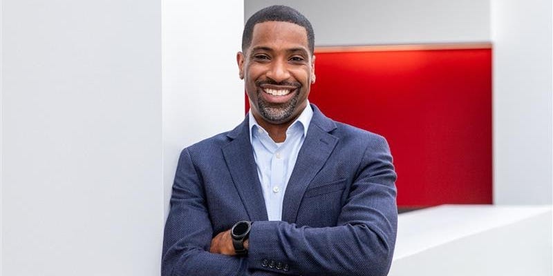 These 3 questions changed my mind about going to law school