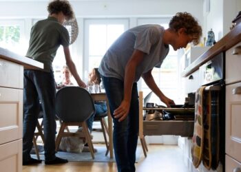 I’m a mom of 5 and spent years doing everything for my kids. One of them told me he needed to make his own mistakes.