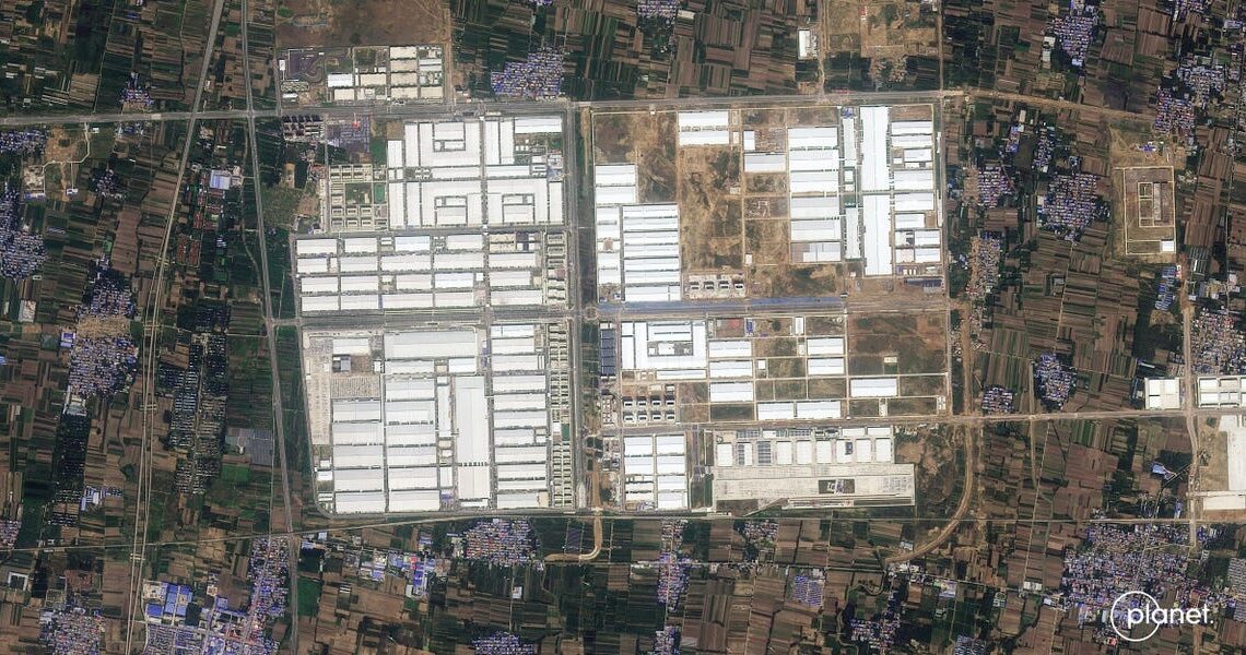 BYD’s largest Chinese megafactory dwarfs Tesla’s Austin site. Satellite images show it’s getting even bigger.