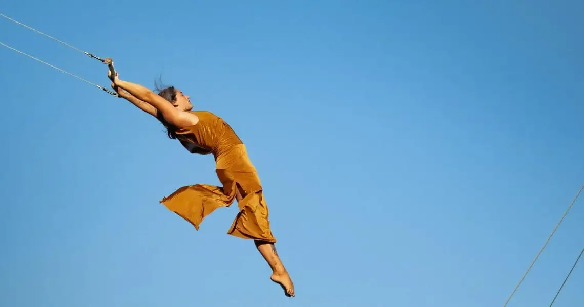 I work full-time in a traveling circus. I’ve traveled the world, but it’s not always glamorous.