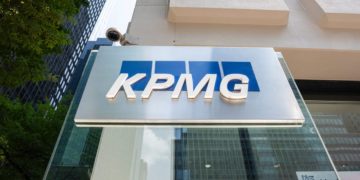 KPMG wants junior consultants to ditch the grunt work and hand it over to teams of AI agents