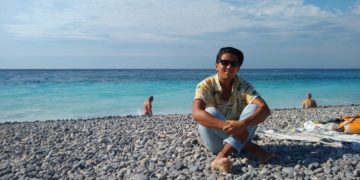 I plan bucket-list trips for a living. Here are 4 mistakes I see travelers make when booking their own vacations.