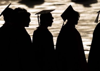 A former Trump student-loan official calls for at least $100,000 to be returned to borrowers who faced ‘unfair’ credit reporting