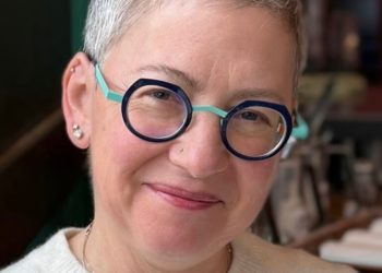 I’m a Gen X job seeker who’s afraid my gray hair is turning employers away — but I refuse to dye it