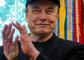 Shareholders and compensation consultants weigh in on Elon Musk’s $1 trillion pay package after Tesla meeting