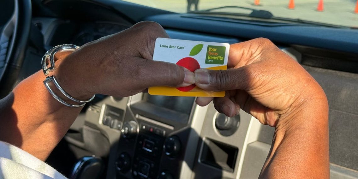 I went from making $200,000 a year to using SNAP. Here’s what I wish people knew about government assistance.