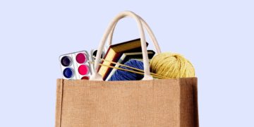 Tired of doomscrolling? It’s time to start using an ‘analog bag.’